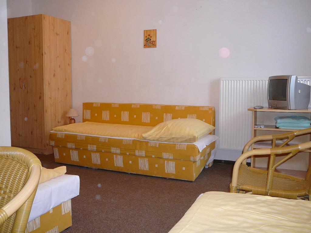 Penzión pre hostí Resort Ohrada 3*